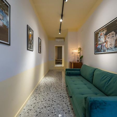 לינה וארוחת בוקר נאפולי Teatro Toledo 272 מראה חיצוני תמונה